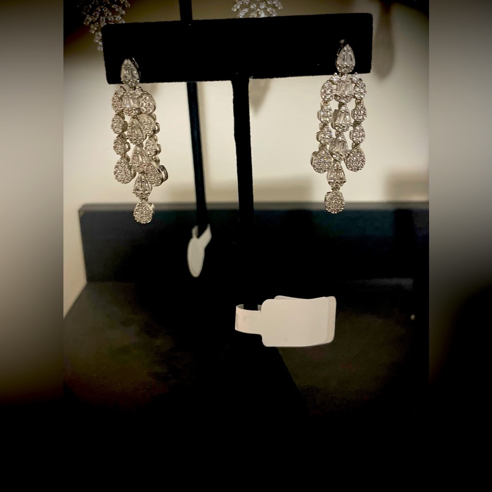 Brand new chandelier earrings